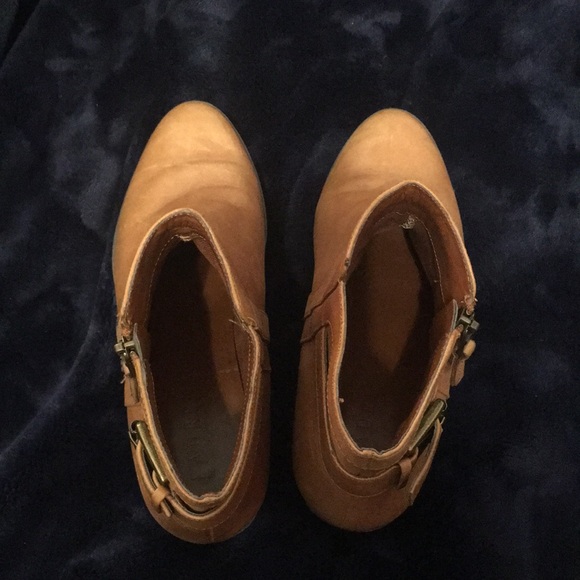 Ralph Lauren Booties - Picture 4 of 5